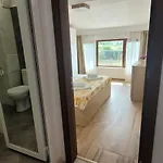 Mihnevi Guest house Chernomorets