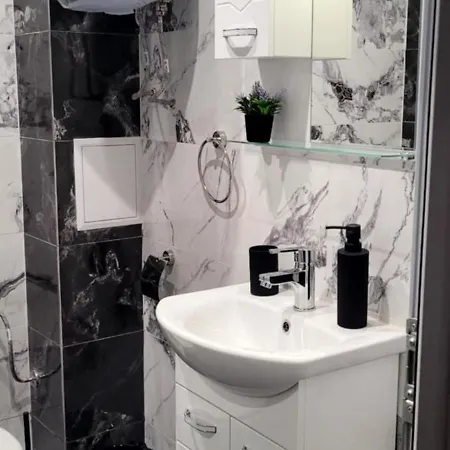 Mihnevi 3* 切尔诺莫雷茨