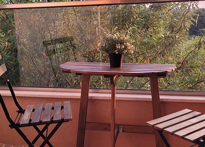 Πανσιόν Mihnevi